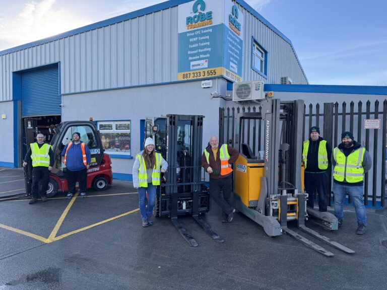 Robe Training Center Ballinrobe Mayo ForkLift Training 2 768x576