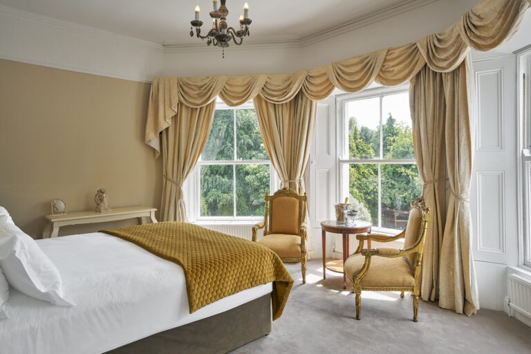 The Honeymoon Suite scaled 1 768x512