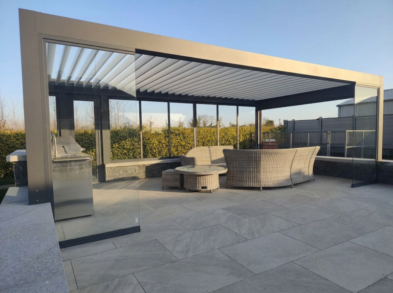 Pergola and ZIP Screens