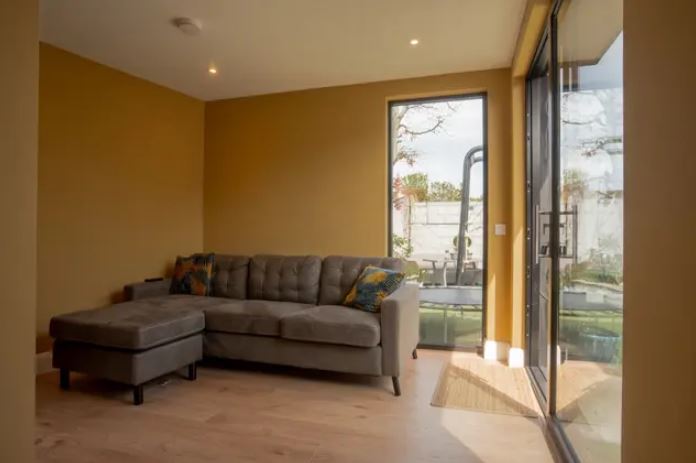 garden guest room modern garden rooms