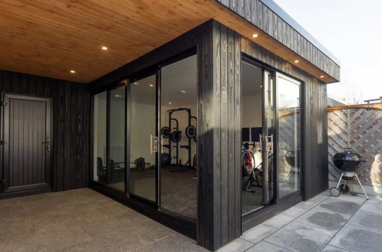 garden gym modern garden rooms 768x507